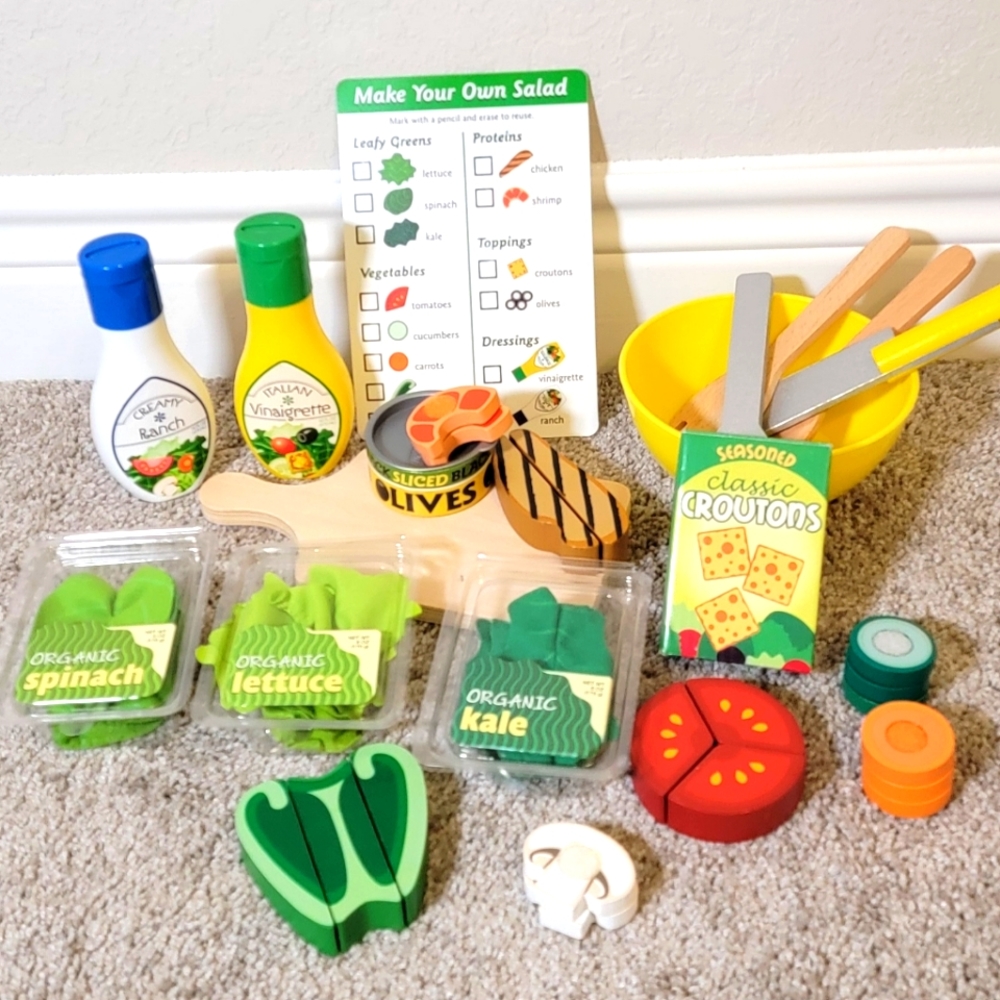 Melissa & Doug Salad set